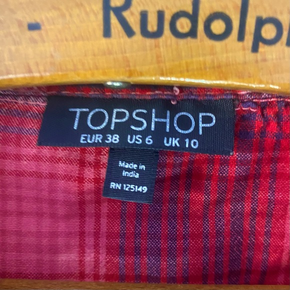Top Shop Crop Button Up - Picture 3 of 3